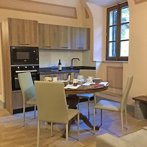 Castello Apartment Volterra